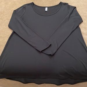 LuLaRoe Lynnae Long Sleeve Top size Large